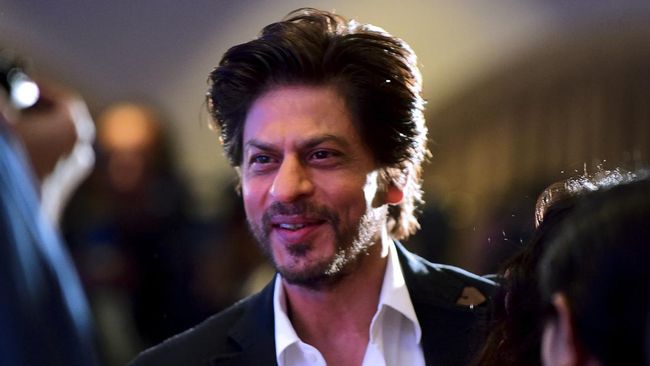 Shah Rukh Khan dan Momen Canggung di Met Gala 2025: Ketidaktahuan yang Jadi Sorotan Dunia