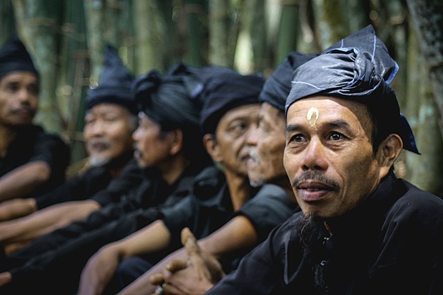 Suku Kajang di Bulukumba, Sulawesi Selatan: Penjaga Hutan Tropis Terbaik di Dunia yang Tidak Pernah Kita Sadari
