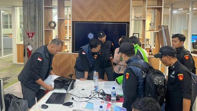 Kejagung Sita Barang Bukti di Kantor GoTo, Usut Kaitan Skandal Laptop Chromebook