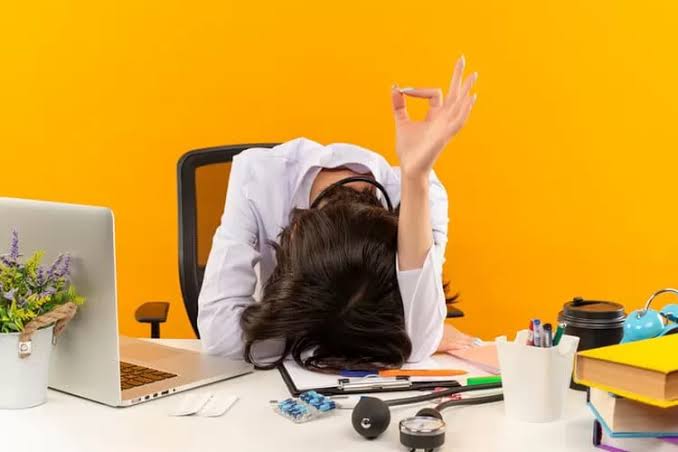 Cara Ampuh Agar Tidak Mengantuk Saat Bekerja